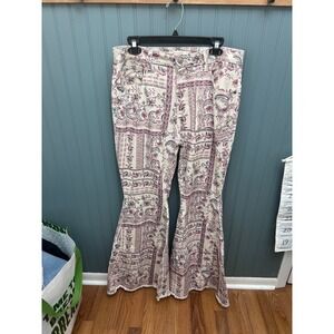 SHYANNE Boho Paisley Patchwork Flare Jeans Women Size 34 Bell Bottoms